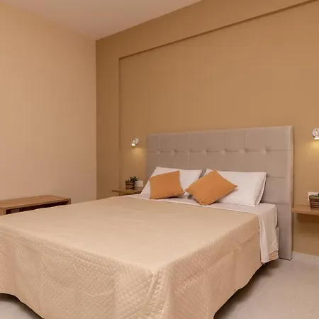 Spartakos Luxury 5